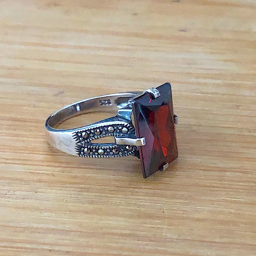 $76  Designer Estate Ring  Size 6 & 3/4 - 7  Sterling Silver  925